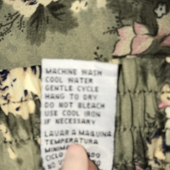 𝅺SAG Harbor pleated skirt size M - Picture 6 of 6